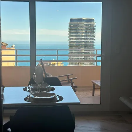 Vue A Proximite De Monaco * Beausoleil